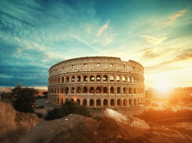 Wo Befindet Sich Der Schiefe Turm Von Pisa? Standort und Geschichte des Schiefen Turms von Pisa